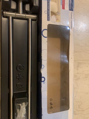 Κρεμάστρα πετσετών με 2 κινούμενους βραχίονες