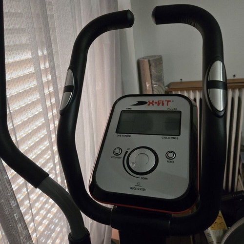 Elliptical fitness machine