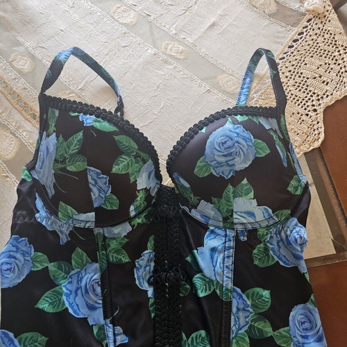 Tezenis corset blouse, black with floral pattern, size 75B