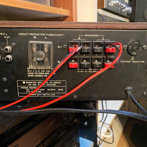 Sanyo JCX-2250KZ amplifier used 2x30 watt