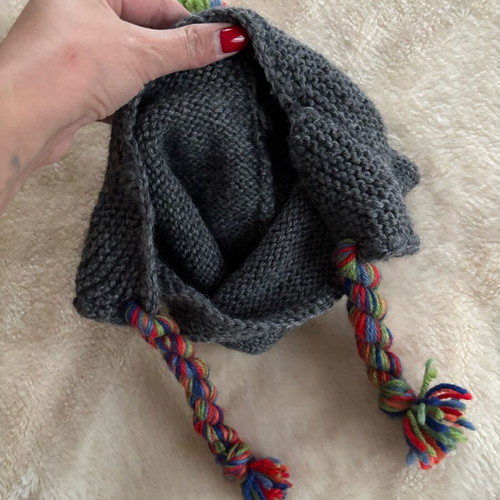 Handmade grey knit cap like new