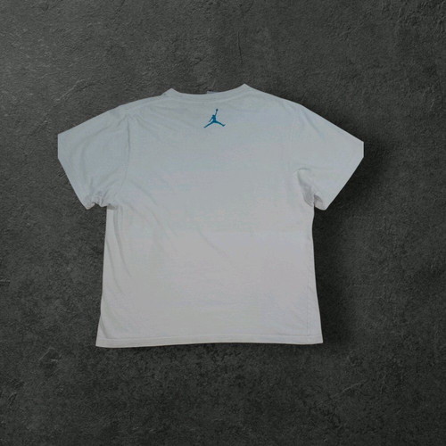 Nike X Jordan vintage tshirt like new, white and blue, size M