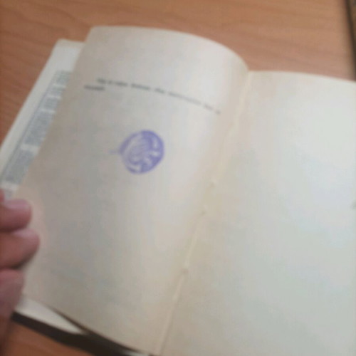 Book To Galazio Vivlio 1956 like new, Stratis Myrivilis