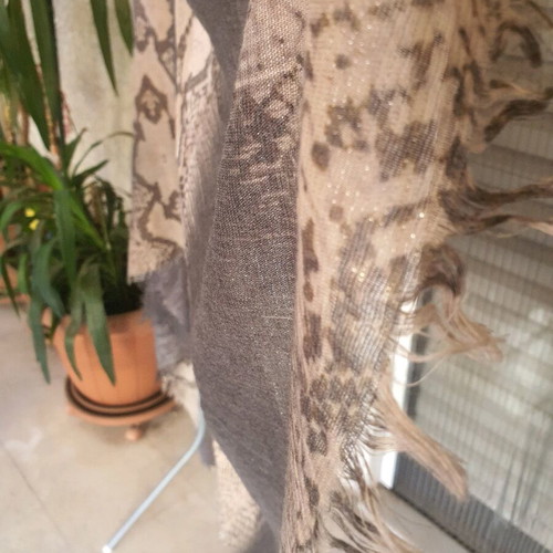 Scarf like new, 2 meters long, gray and beige