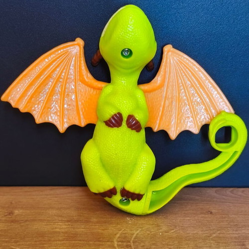 How to Train Your Dragon lot of 2 dragons McDonald's Burger King