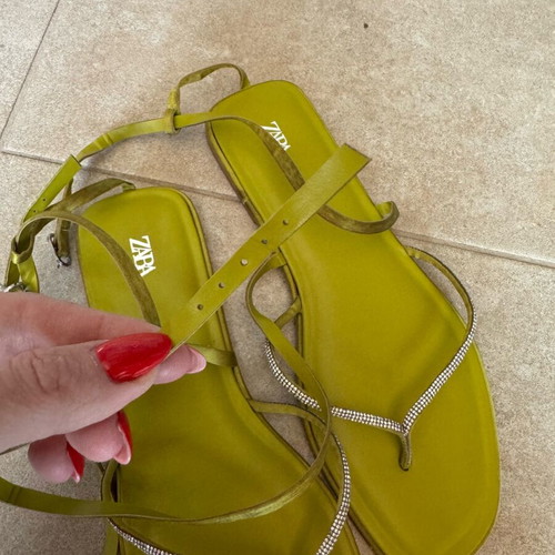 Zara slides new, size 39, green
