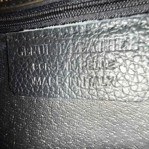 Leather shoulder bag like new, purple, made in Italy