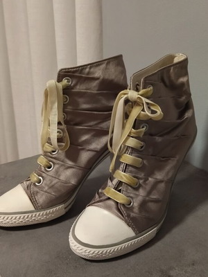 Y2K Higheel Sneakers Ash satin size 38 like new