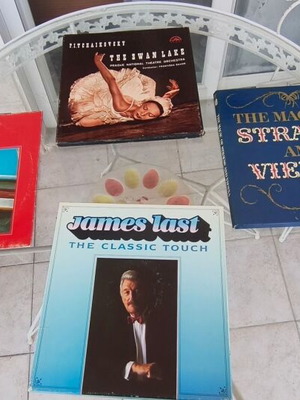 Vinyl collection used, 4 box sets with Hadjidakis, Tchaikovsky, Strauss & James Last