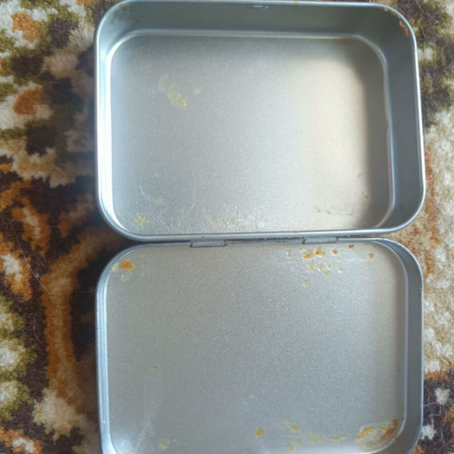 Tin box used with decorative design 12x8x2 cm