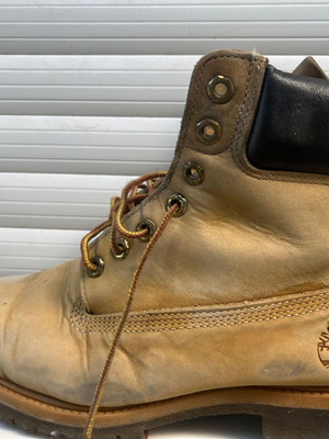Timberland yellow boot size 42 US 8.5, used, replaced soles