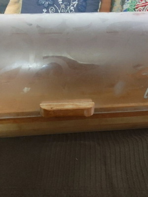Wooden bread box like new with sandblasted lid