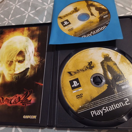 Devil May Cry 2 PlayStation 2 game like new