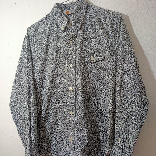 Carhartt floral shirt size S like new, 100% cotton