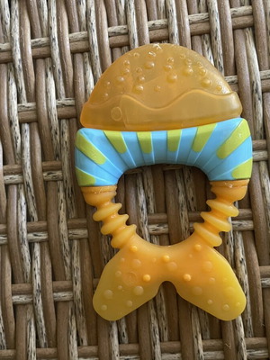 Tommee Tippee Teething Toy Fish +4M like new
