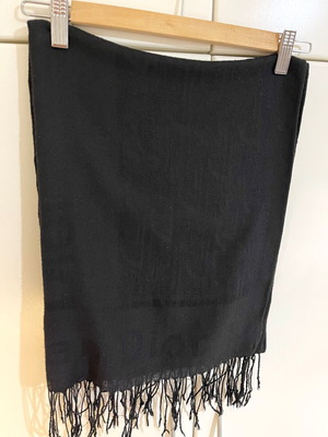 Black cotton scarf used with fringes