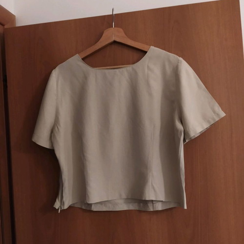 Barisal women's crop blouse like new, one size