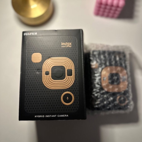 Fujifilm instax mini LiPlay camera new
