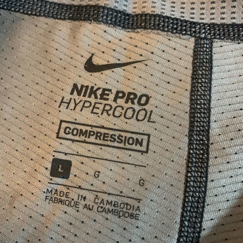 Nike Pro Hypercool Digital Camo men's shirt like new, size large, gray