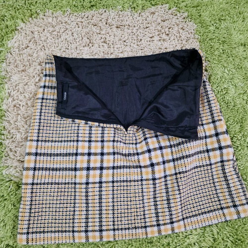 George UK tweed mini skirt size S, like new, black and yellow