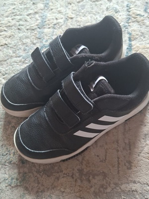 Adidas sneakers boys' size 25 used, black