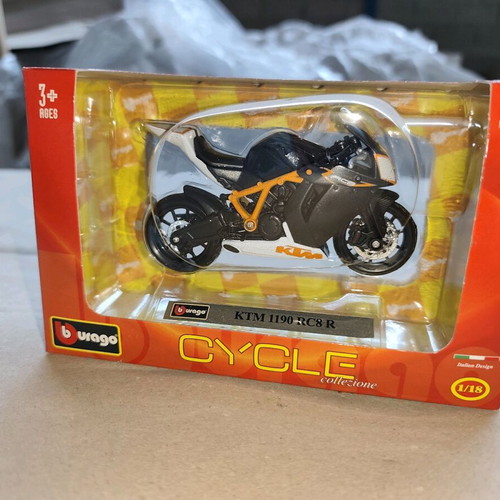 Bburago Motorcycle Miniature KTM1190 RC8R 1:18 New