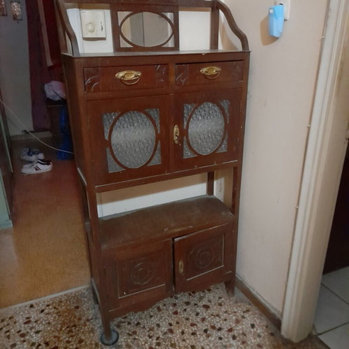 Solid wood cabinet in excellent condition
