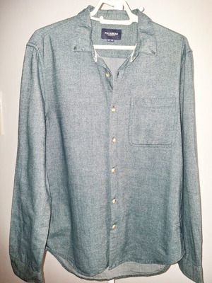 Men's shirt XL, never worn