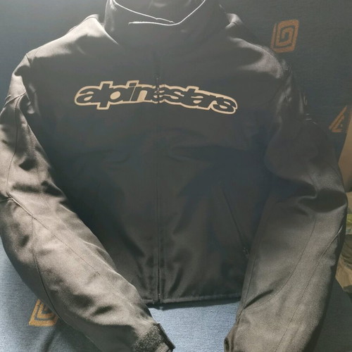 Alpinestars women's motorcycle jacket like new, size Small