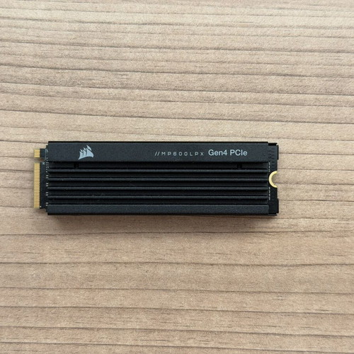 Corsair MP600 Pro LPX SSD 500GB PCIe 4.0 compatible with PS5 like new