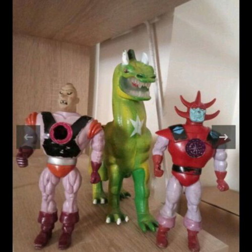 Warlock Dragon figures used, display set