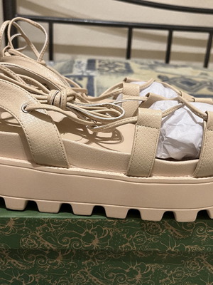 High platform sandals new size 40 beige
