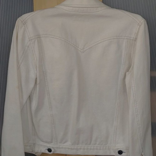 Jean Jacket Jigsaw like new, size 14, white