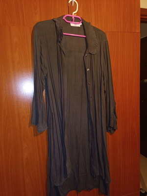 Collectiva Noir shirt gray like new