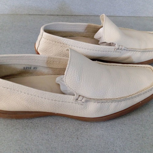 Leather shoes size 45 like new, beige loafers