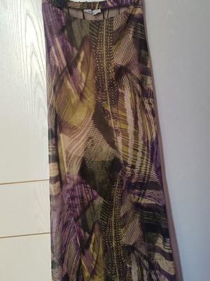 Toi & Moi halter top size S and maxi skirt size M set