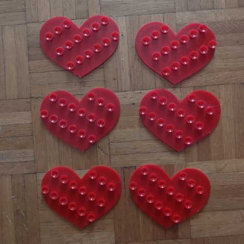 Bath suction cups used, heart-shaped