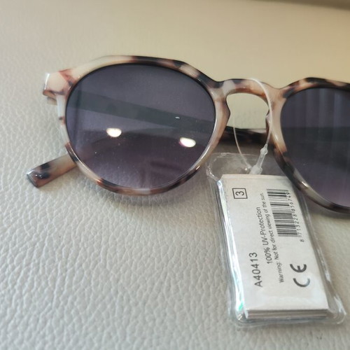 Sunglasses new, beige color