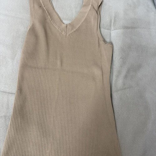 Guess ribbed sleeveless top beige Small like new