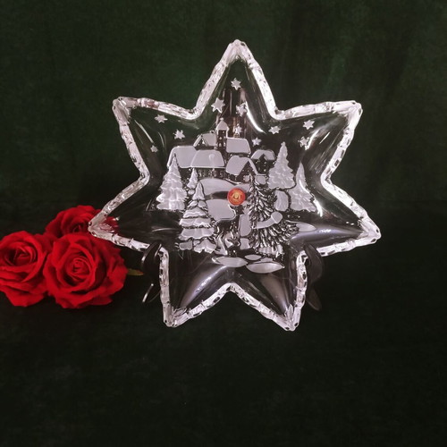Walther Glass Mikasa Christmas Carol plate new, Christmas star design