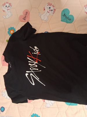 Stray Kids T-shirt like new, custom made, black, Zara