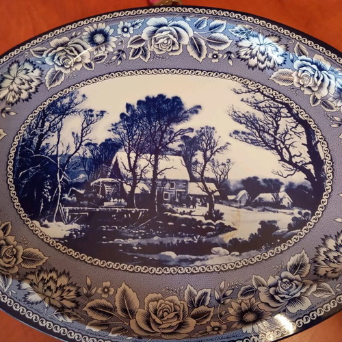 Serving platter new, flawless