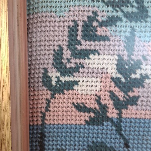 Handmade embroidery used, 118×59 cm