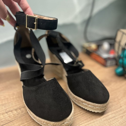 Black platform espadrille sandals new, size 37