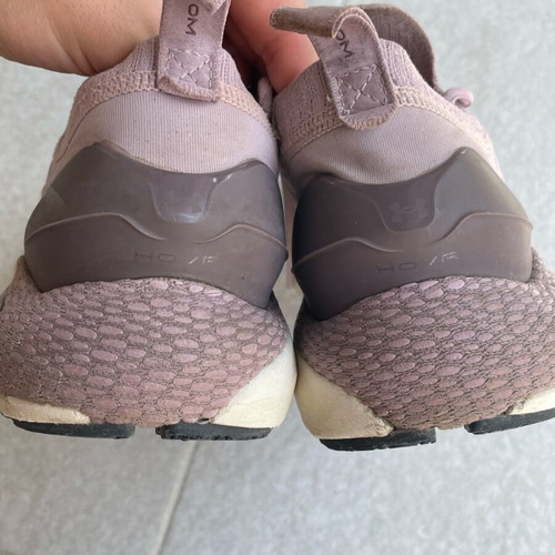 Under Armour sport shoes used, size 39, purple