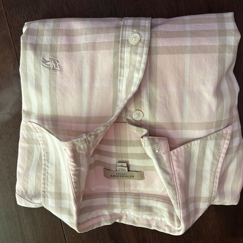 BURBERRY LONDON No S, women's shirt, three-quarter sleeve, elastic fabric. Authentic.