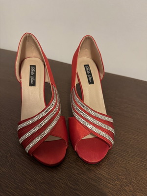 Red satin pumps with rhinestones, size 37.5