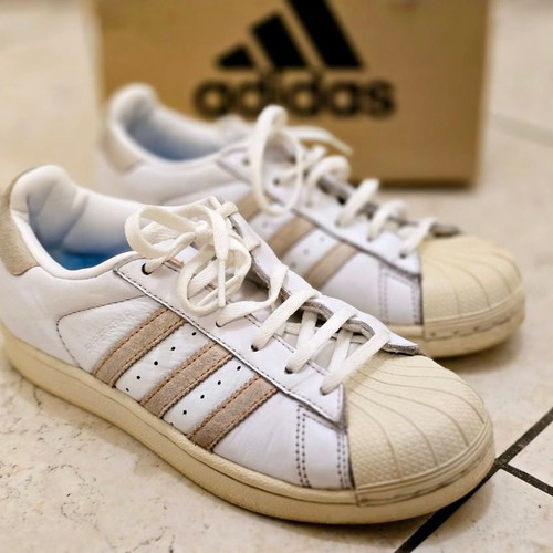 Adidas Superstar women's sneakers like -  11,99 - Vendora.cy