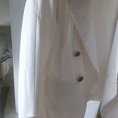 Grama white jacket used with gold buttons short