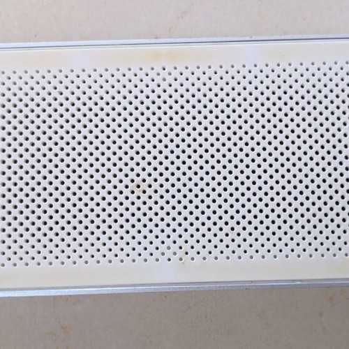 Xiaomi Mi Bluetooth Speaker Basic 2 used portable speaker